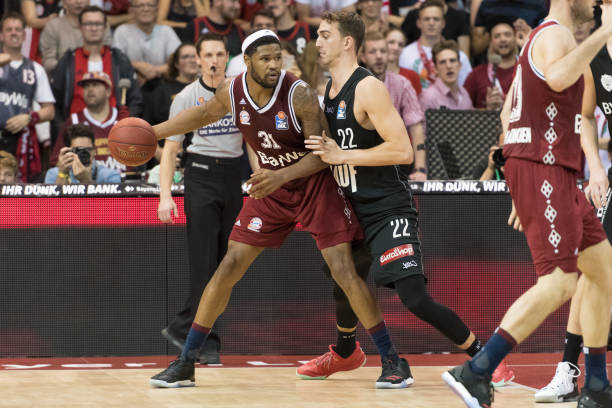 昔日弟子，图片报：克洛普也在争取为莱比锡引进埃利奥特