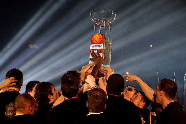 奥尔良羽球超级300赛｜ 2局负中国半支奥运冠军 乐蒂止步女双8强